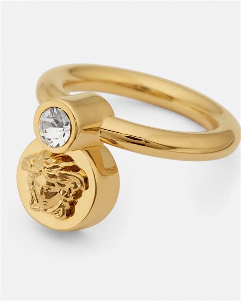 anello modello versace|Anello con cristalli Gianni Ribbon .